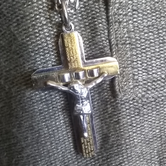 Chain - Picture 2 of 2